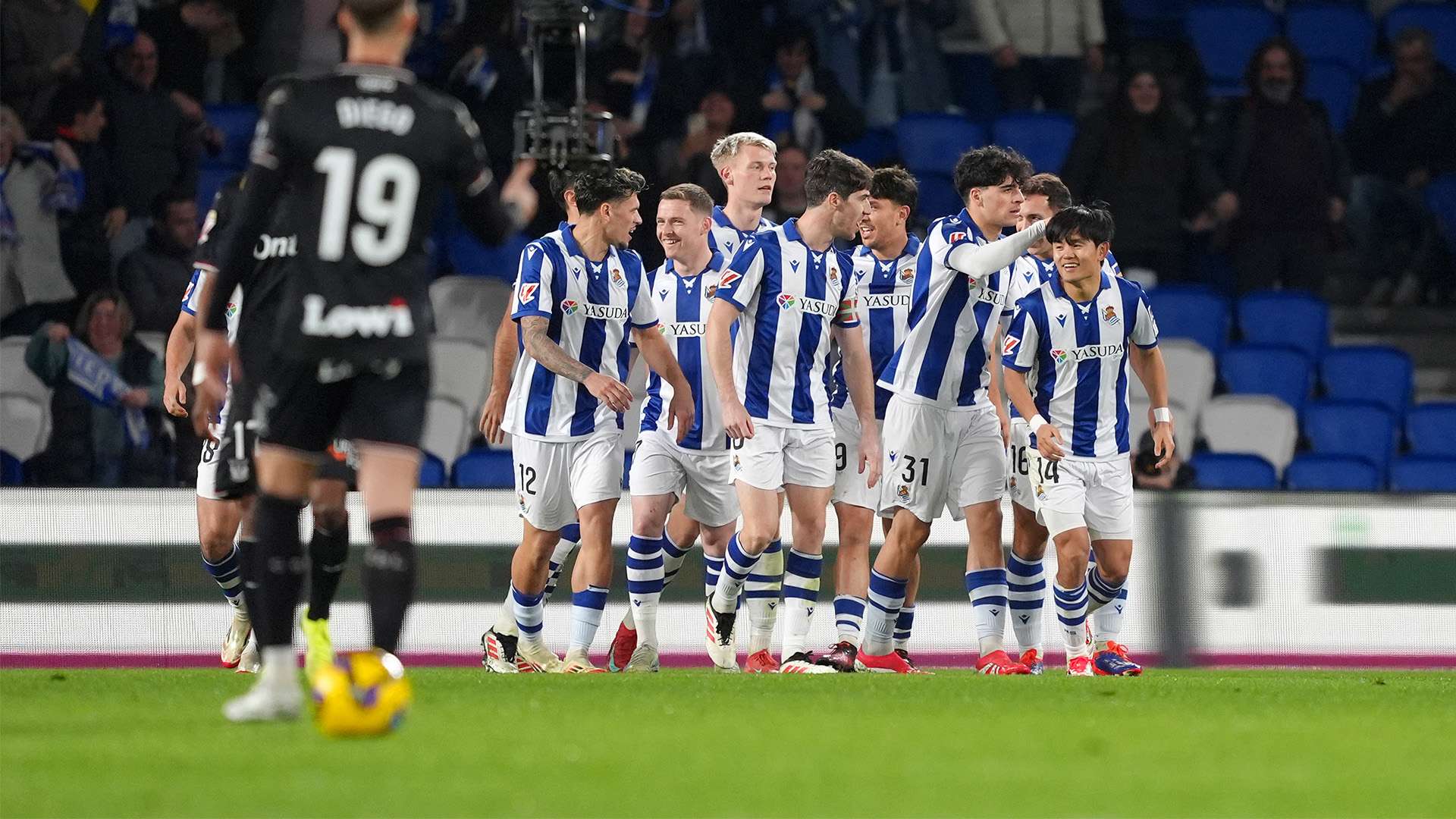 反映了国际 反映了国际